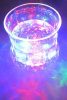 Folyadéktól aktiválódó színesen villogó pohár